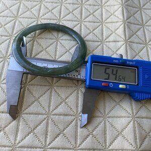 Natural Green Jadeite/Nephrite Bangle Bracelet – 57.6 mm Inner, 20 g